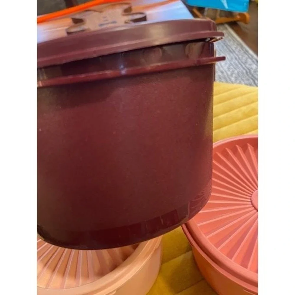 Tupperware Servalier Canister Set 4pc Sunburst Lids Peach Coral Maroon 810-17